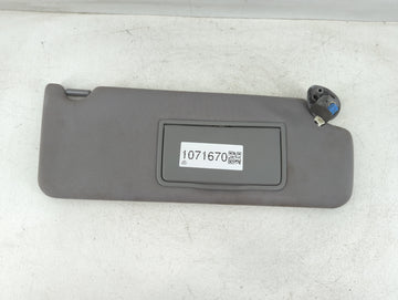2016-2022 Honda Pilot Sun Visor Shade Replacement Passenger Right Mirror Fits Fits 2016 2017 2018 2019 2020 2021 2022 OEM Used Auto Parts