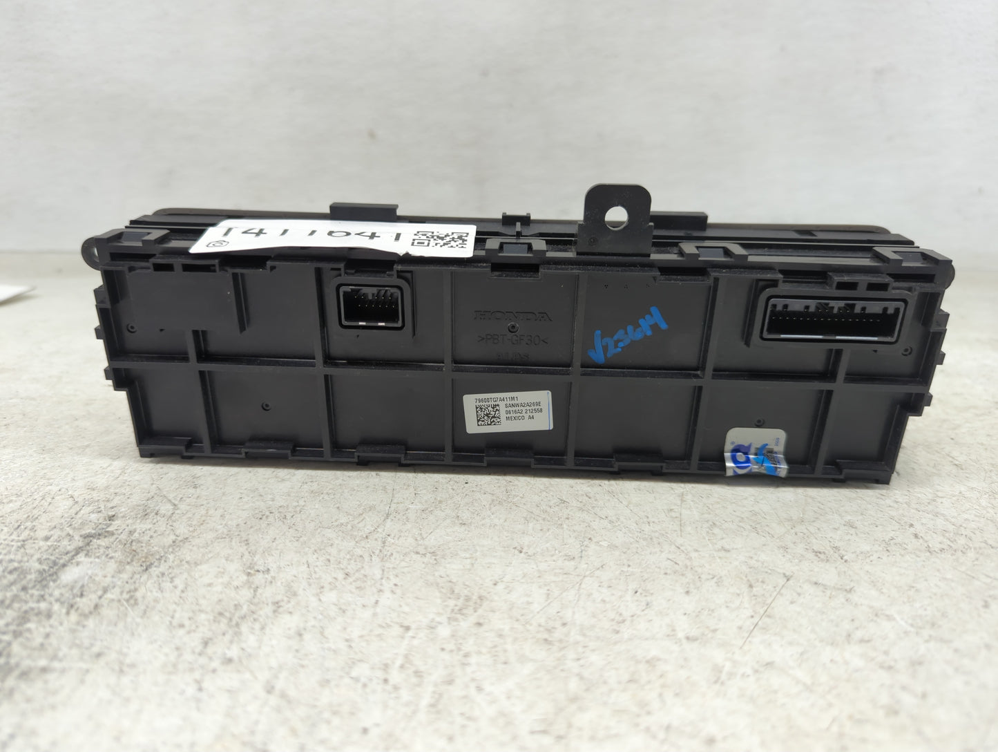 2016-2018 Honda Pilot Climate Control Module Temperature AC/Heater Replacement P/N:79600TG7A411M1 Fits Fits 2016 2017 2018 O