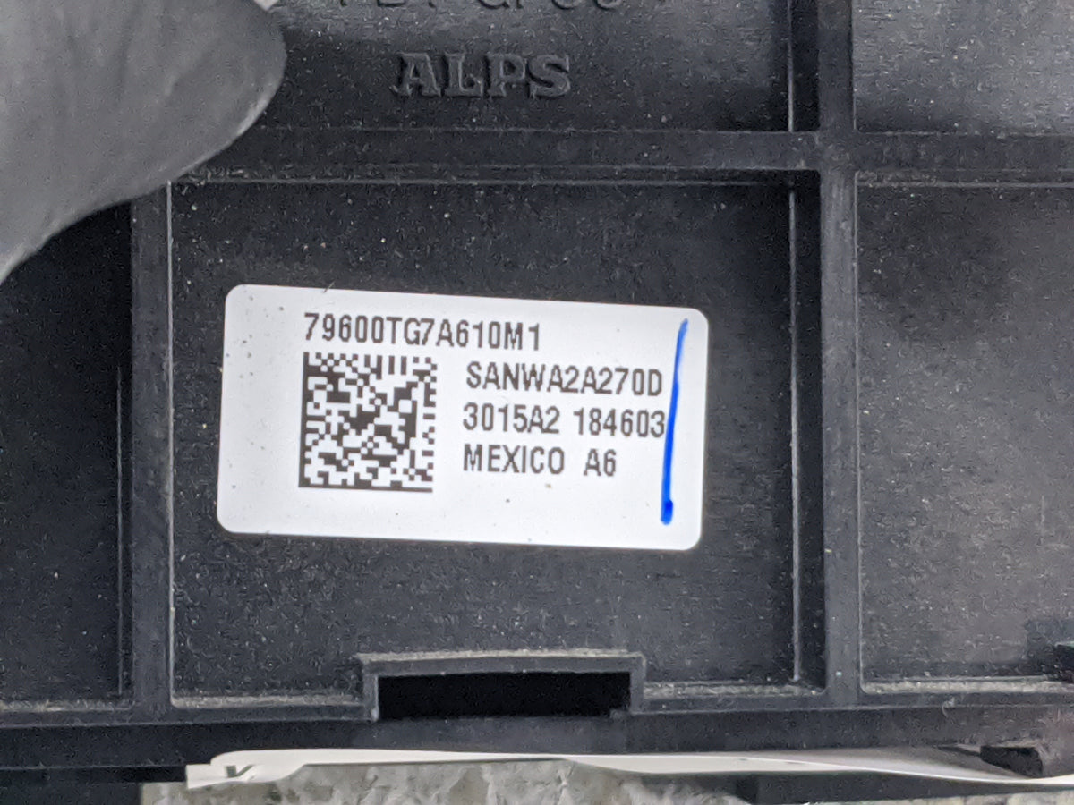 2016-2018 Honda Pilot Climate Control Module Temperature AC/Heater Replacement P/N:79600TG7A610M1 SANWA2A270D Fits OEM Used
