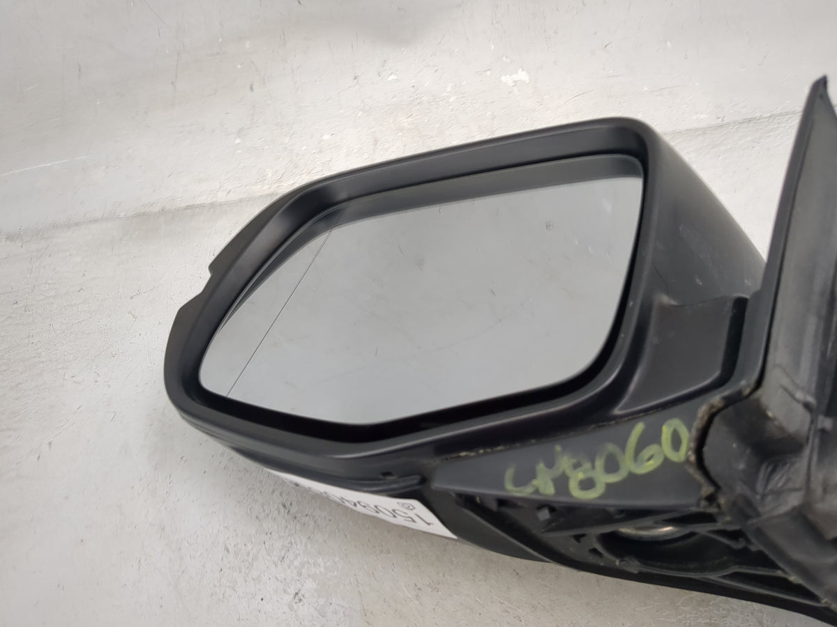 2016 Honda Pilot Driver Side View Mirror - Left Door Mirror OEM Used - Oemusedautoparts1.com