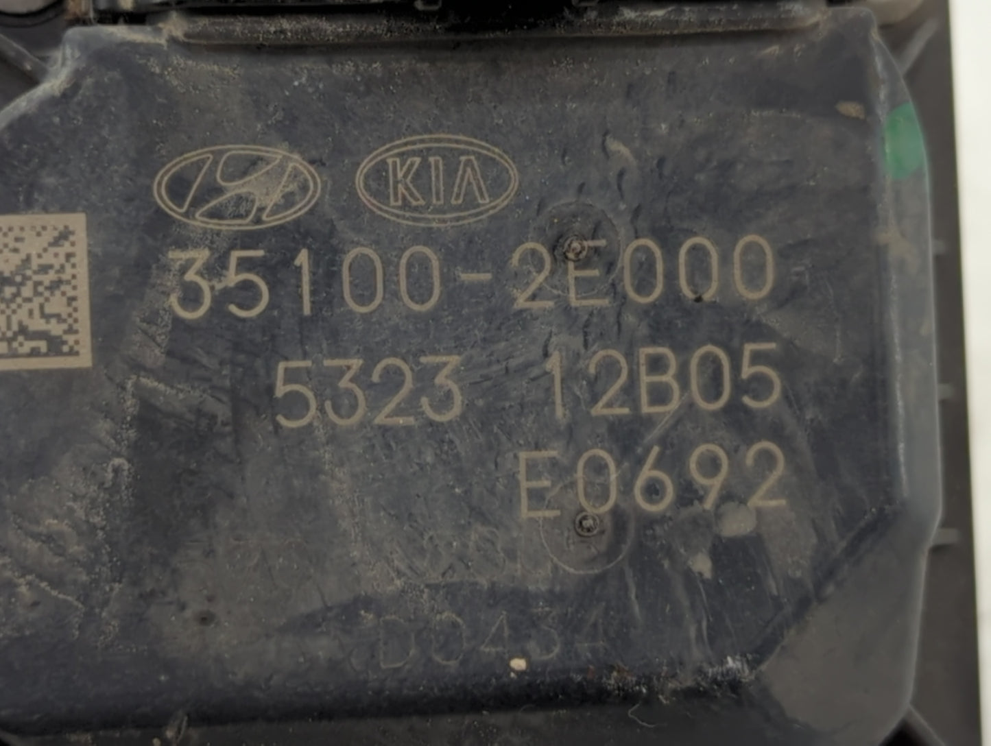 2016-2021 Honda Pilot Throttle Body P/N:35100-2E000 Fits Fits 2016 2017 2018 2019 2020 2021 OEM Used Auto Parts - Oemusedaut