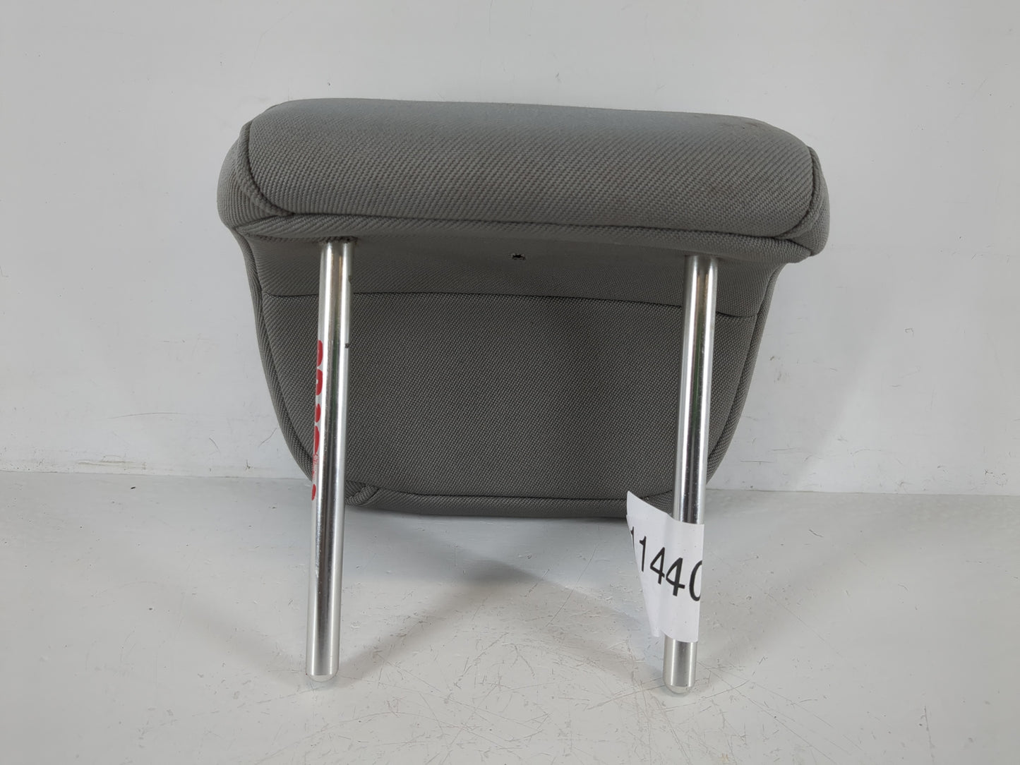 2015-2017 Hyundai Accent Headrest Head Rest Front Driver Passenger Seat Fits Fits 2015 2016 2017 OEM Used Auto Parts - Oemus