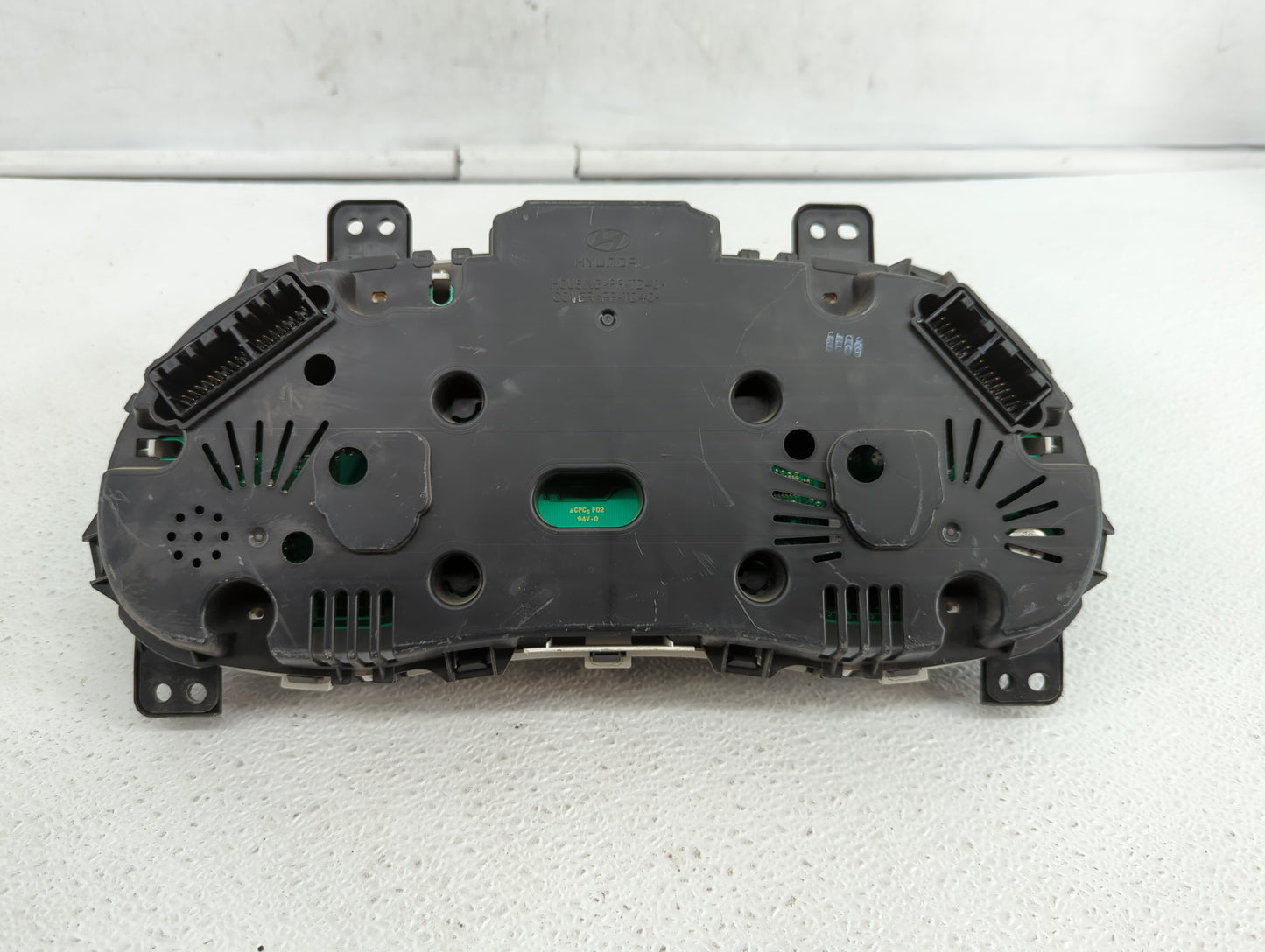 2015-2017 Hyundai Accent Instrument Cluster Speedometer Gauges P/N:94021-1R510 Fits Fits 2015 2016 2017 OEM Used Auto Parts