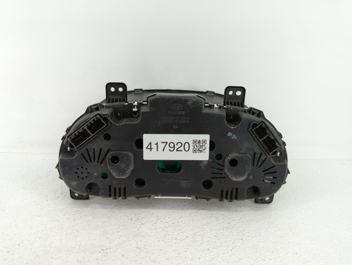 2015-2017 Hyundai Accent Instrument Cluster Speedometer Gauges P/N:94021-1R510 94021-1R500 Fits Fits 2015 2016 2017 OEM Used
