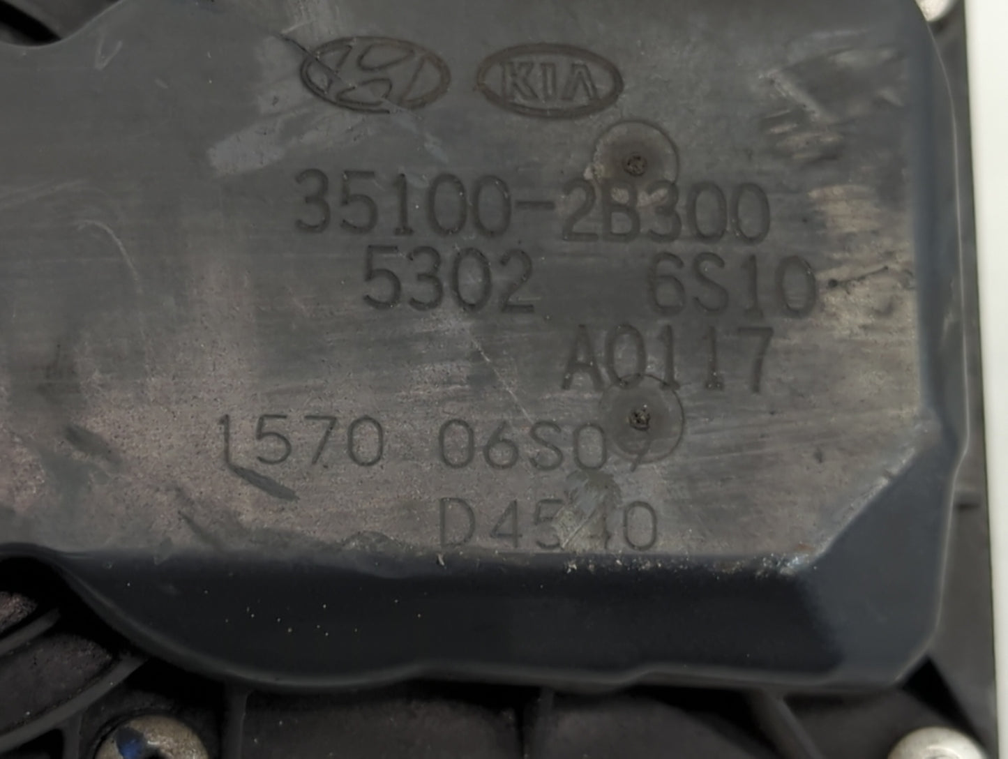 2012-2019 Hyundai Accent Throttle Body P/N:5302 6S10 35100-2B300 Fits Fits 2012 2013 2014 2015 2016 2017 2018 2019 OEM Used