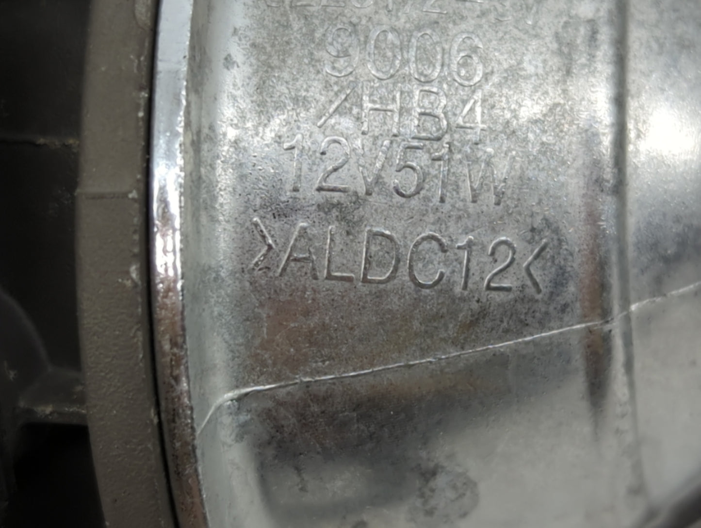 2015-2017 Hyundai Azera Passenger Right Oem Fog Light Lamp - Oemusedautoparts1.com