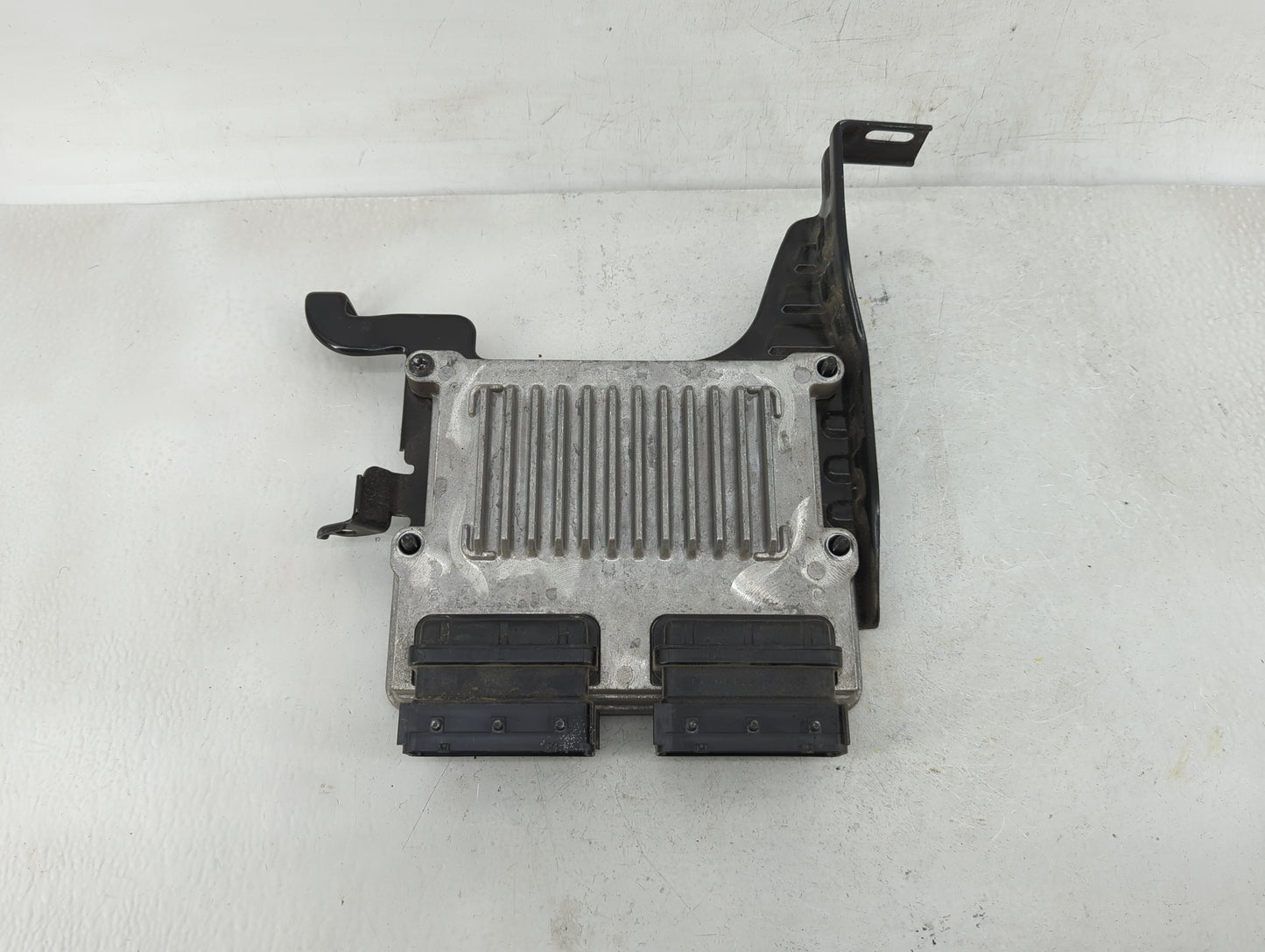 2015-2017 Hyundai Azera PCM Engine Control Computer ECU ECM PCU OEM P/N:39110-3CTN1 Fits Fits 2015 2016 2017 OEM Used Auto P