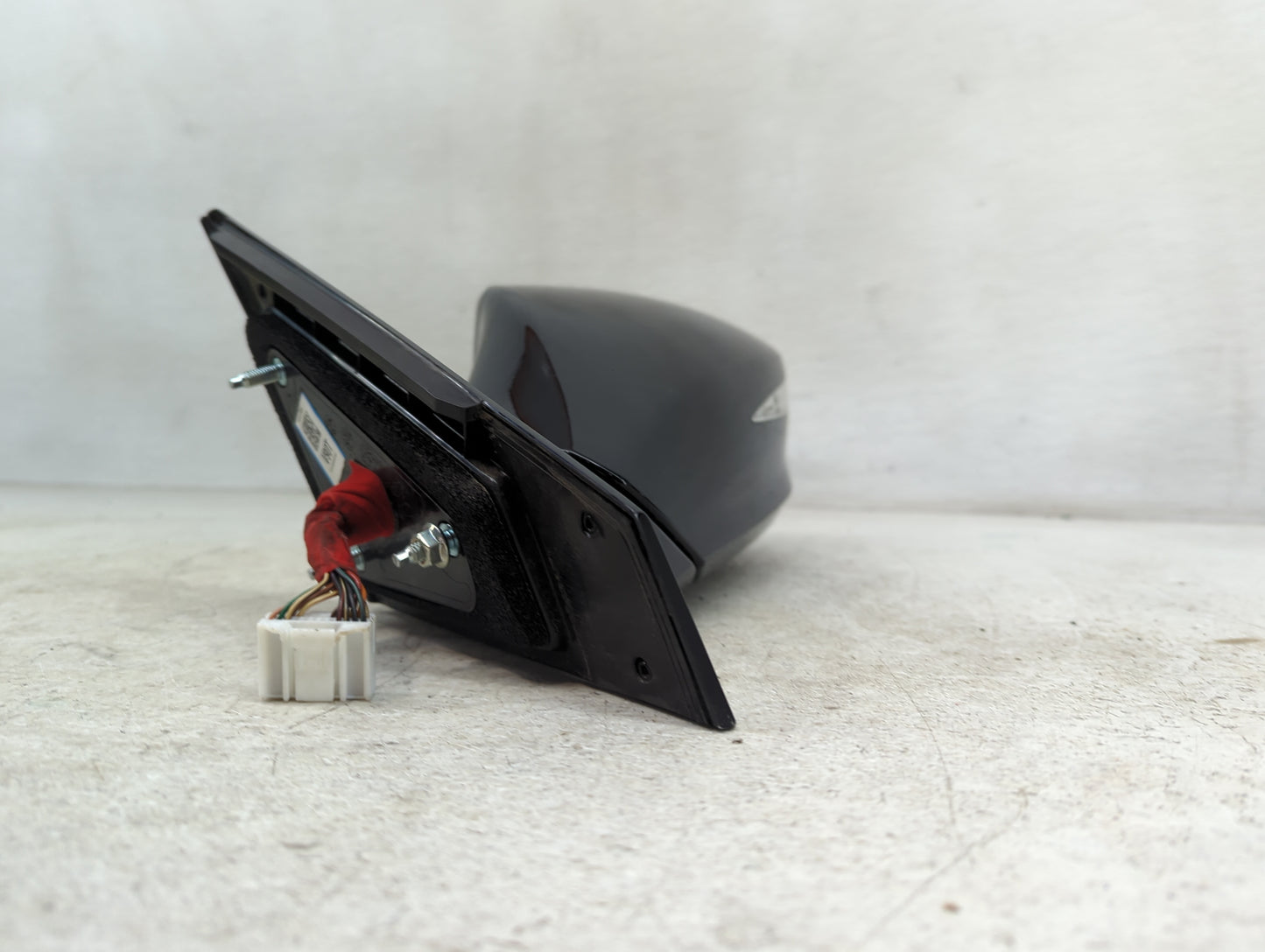 2015-2017 Hyundai Azera Driver Side View Mirror - Left Door Mirror OEM Used - Oemusedautoparts1.com