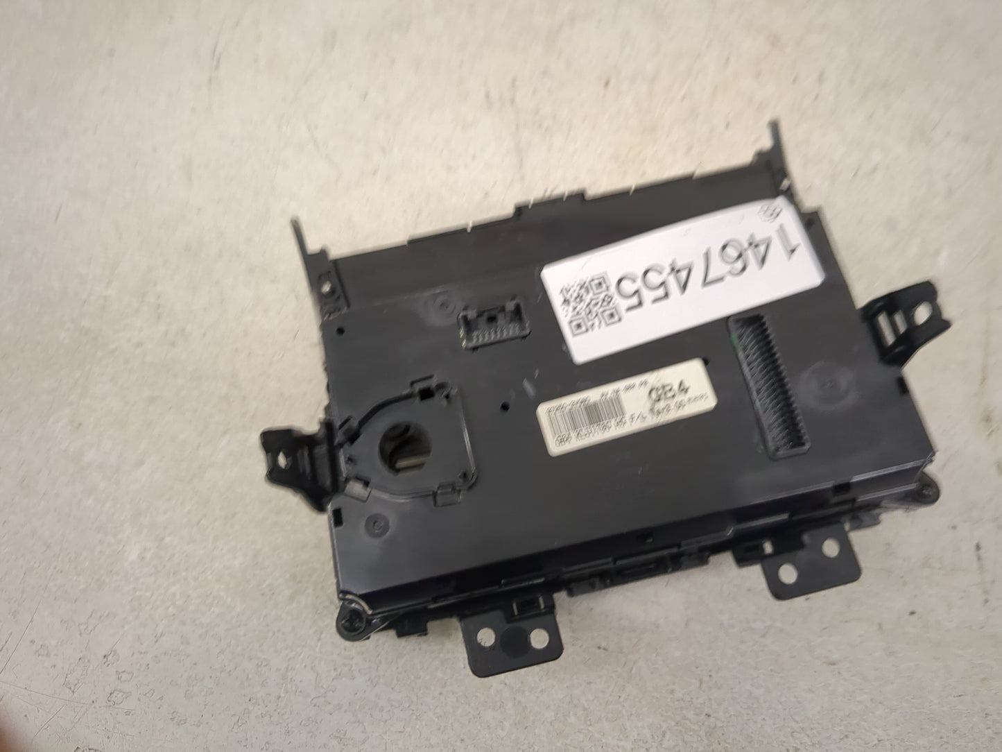 2015-2017 Hyundai Azera Climate Control Module Temperature AC/Heater Replacement P/N:97250-3V 97250-3VXXX Fits Fits 2015 201