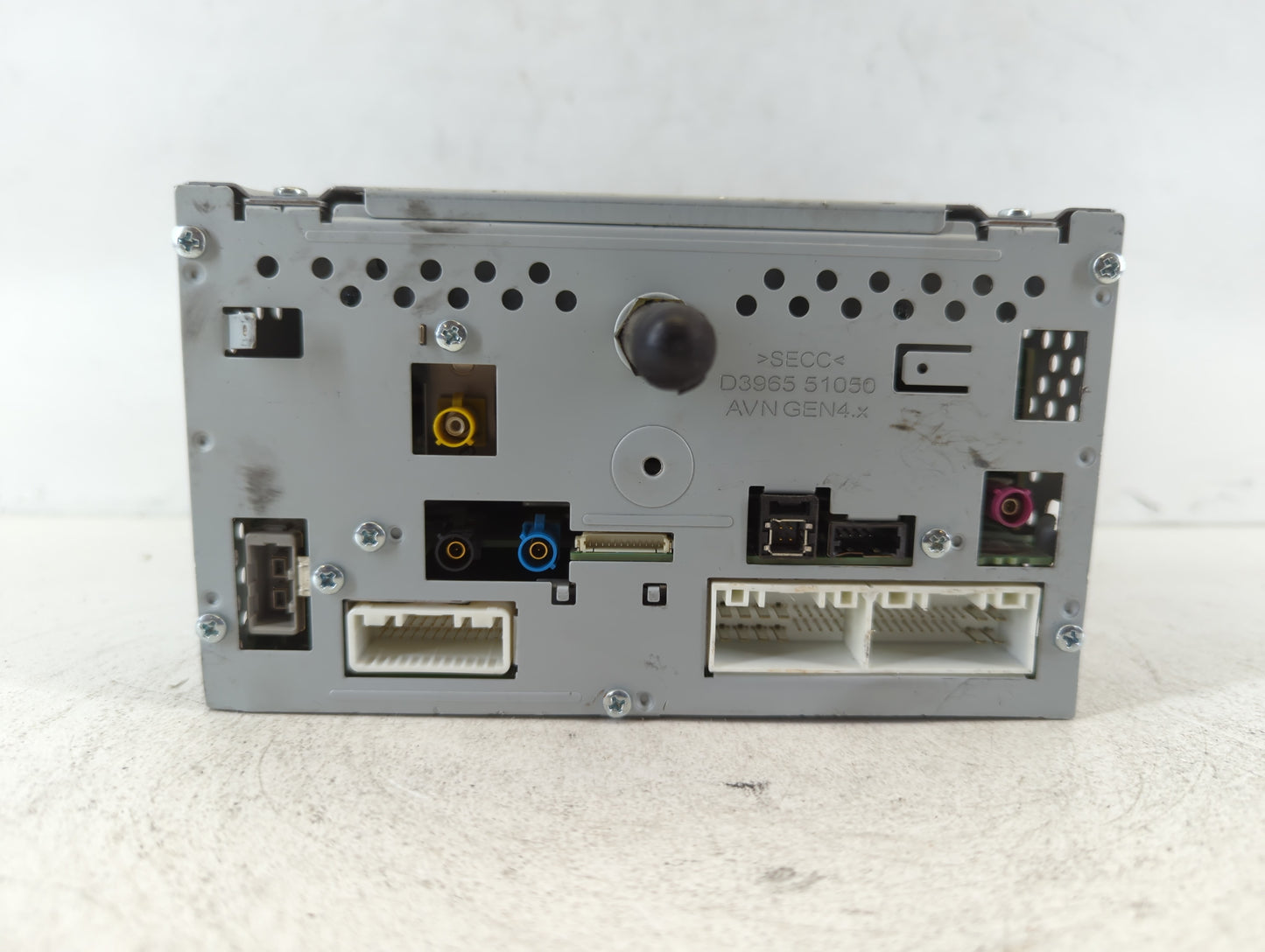 2015-2017 Hyundai Azera Am Fm Cd Player Radio Receiver - Oemusedautoparts1.com