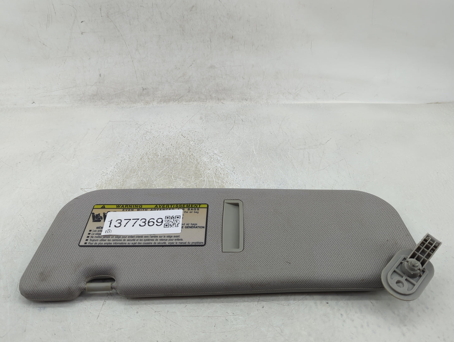 2014-2016 Hyundai Elantra Sun Visor Shade Replacement Passenger Right Mirror Fits Fits 2014 2015 2016 OEM Used Auto Parts -