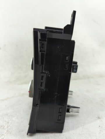 2014-2016 Hyundai Elantra Climate Control Module Temperature AC/Heater Replacement P/N:97250-3XCC1 Fits Fits 2014 2015 2016 OEM Used Auto Parts