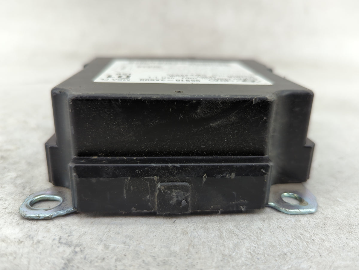 2016 Hyundai Elantra Safety Restraint Srs Airbag Control Module - Oemusedautoparts1.com