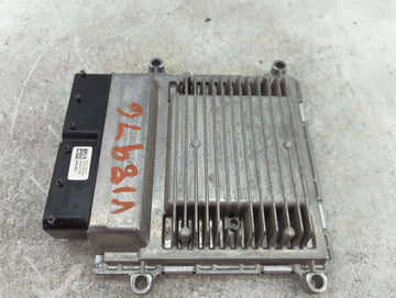 2014-2016 Hyundai Elantra PCM Engine Control Computer ECU ECM PCU OEM P/N:39102-2EML6 39103-2EML6 Fits Fits 2014 2015 2016 OEM Used Auto Parts