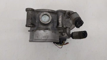 2011-2018 Hyundai Elantra Throttle Body P/N:35100-2E000 Fits Fits 2011 2012 2013 2014 2015 2016 2017 2018 2019 OEM Used Auto Parts