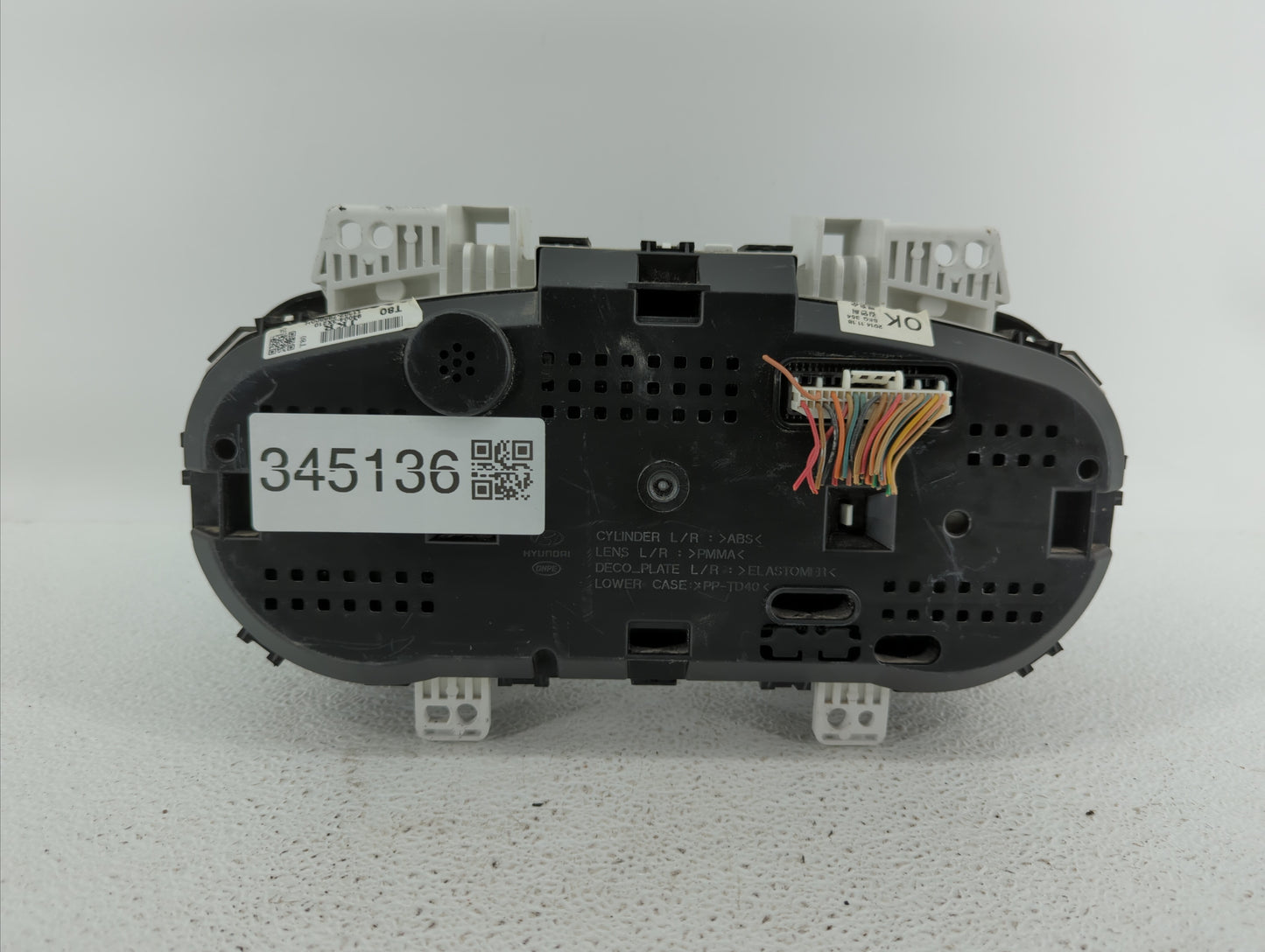 2014-2016 Hyundai Elantra Instrument Cluster Speedometer Gauges P/N:94004-3X210 94004-3Y010 Fits Fits 2014 2015 2016 OEM Use