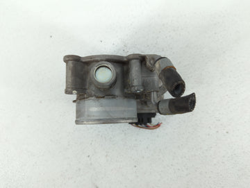 2011-2018 Hyundai Elantra Throttle Body P/N:35100-2E000 1302150124 Fits Fits 2011 2012 2013 2014 2015 2016 2017 2018 2019 OEM Used Auto Parts