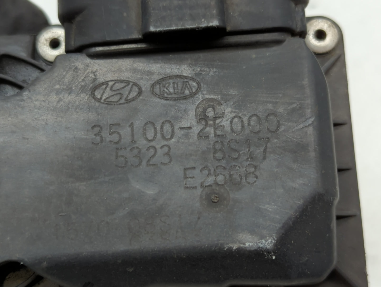 2011-2018 Hyundai Elantra Throttle Body P/N:35100-2E000 1302150124 Fits Fits 2011 2012 2013 2014 2015 2016 2017 2018 2019 OE