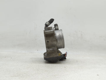2011-2018 Hyundai Elantra Throttle Body P/N:35100-2E000 1302150124 Fits Fits 2011 2012 2013 2014 2015 2016 2017 2018 2019 OEM Used Auto Parts