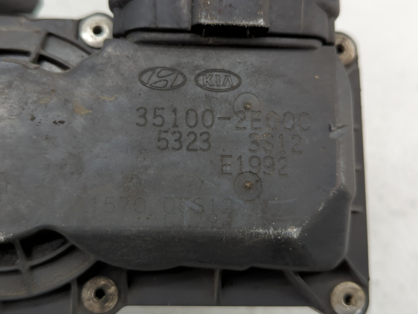 2011-2018 Hyundai Elantra Throttle Body P/N:35100-2E000 1302150124 Fits Fits 2011 2012 2013 2014 2015 2016 2017 2018 2019 OE