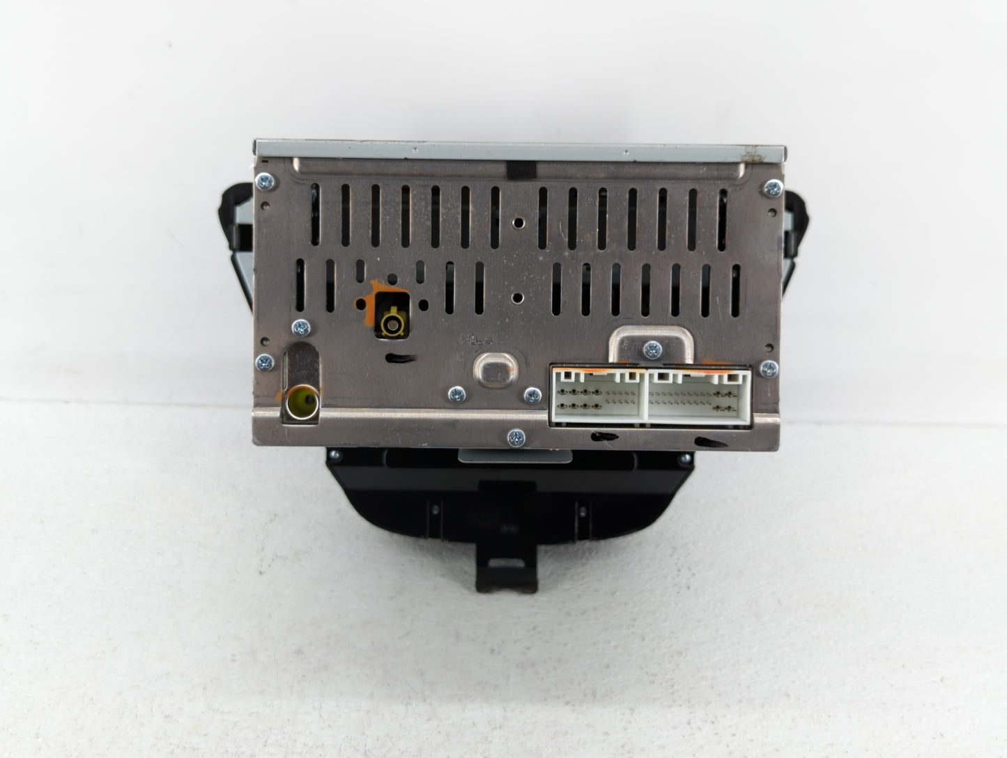 2014-2016 Hyundai Elantra Am Fm Cd Player Radio Receiver - Oemusedautoparts1.com
