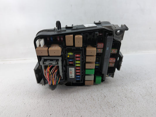 2016 Hyundai Elantra Fusebox Fuse Box Panel Relay Module P/N:91951-3X100 Fits OEM Used Auto Parts
