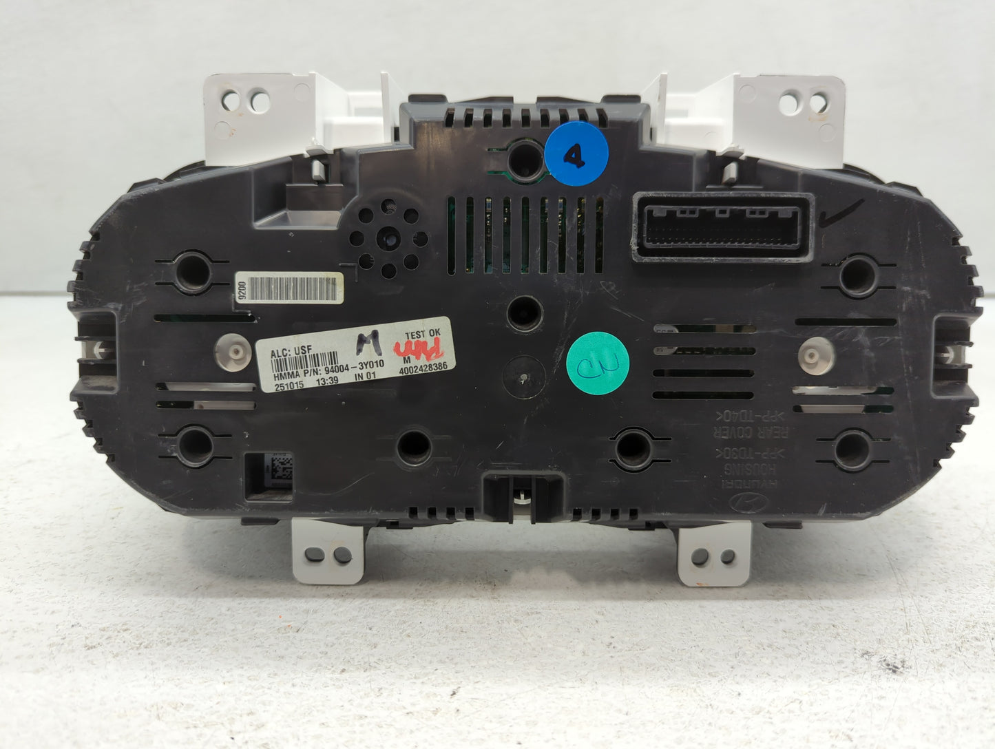 2014-2016 Hyundai Elantra Instrument Cluster Speedometer Gauges P/N:94004-3Y010 Fits Fits 2014 2015 2016 OEM Used Auto Parts