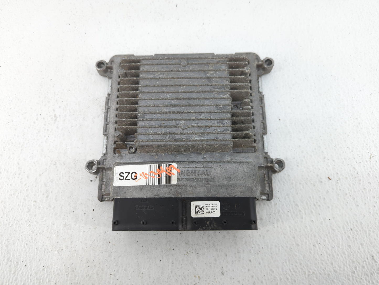 2014-2016 Hyundai Elantra PCM Engine Control Computer ECU ECM PCU OEM P/N:39102-2EMW5 39102-2EMB6 Fits Fits 2014 2015 2016 O