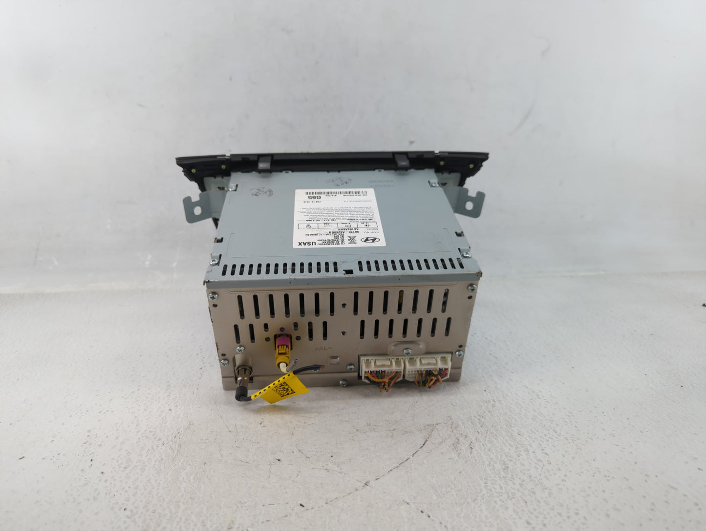 2016-2017 Hyundai Elantra Radio AM FM Cd Player Receiver Replacement P/N:96170-A5260GU Fits Fits 2016 2017 OEM Used Auto Par