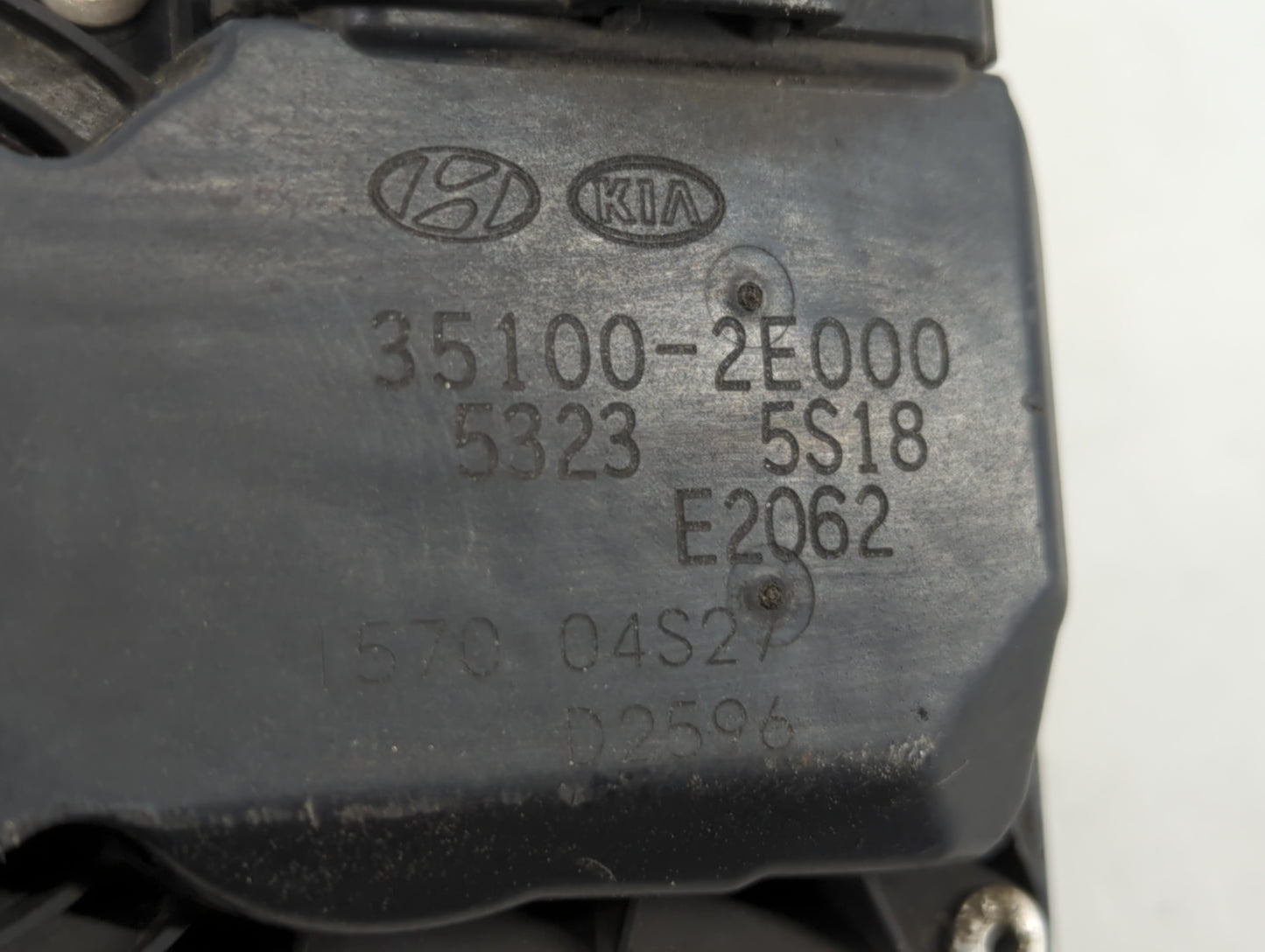 2011-2020 Hyundai Elantra Throttle Body P/N:35100-2E000 Fits Fits 2011 2012 2013 2014 2015 2016 2017 2018 2019 2020 2021 OEM