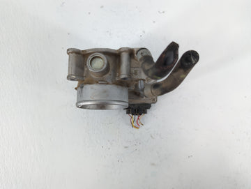 2011-2020 Hyundai Elantra Throttle Body P/N:35100-2E000 Fits Fits 2011 2012 2013 2014 2015 2016 2017 2018 2019 2020 2021 OEM Used Auto Parts