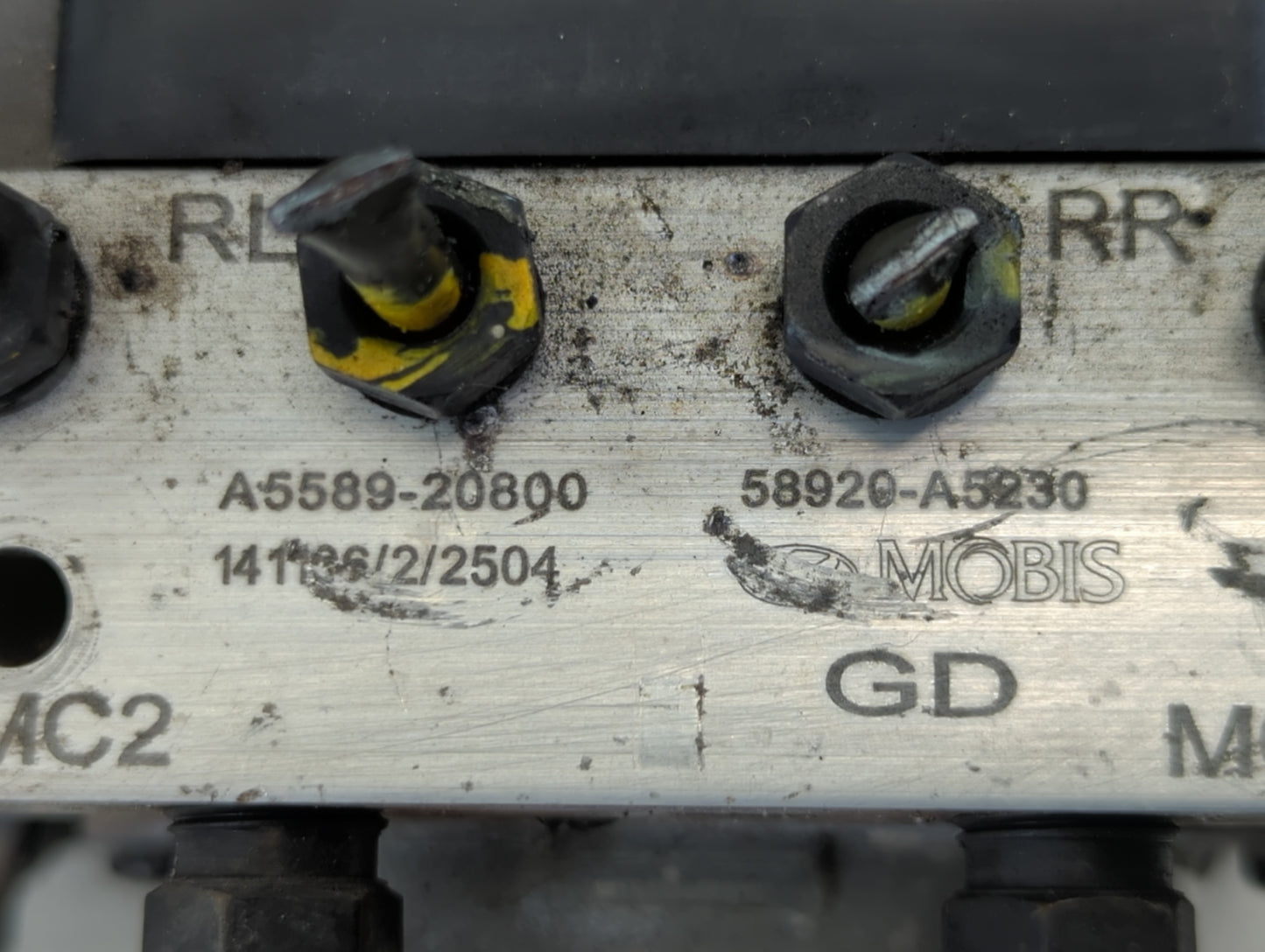 2016-2017 Hyundai Elantra ABS Pump Control Module Replacement P/N:58920-A5230 A5589-20800 Fits Fits 2016 2017 OEM Used Auto
