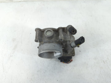 2011-2020 Hyundai Elantra Throttle Body P/N:35100-2E000 Fits Fits 2011 2012 2013 2014 2015 2016 2017 2018 2019 2020 2021 OEM Used Auto Parts
