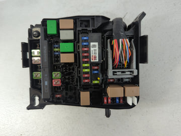 2014-2016 Hyundai Elantra Fusebox Fuse Box Panel Relay Module P/N:912653X060A Fits Fits 2014 2015 2016 OEM Used Auto Parts