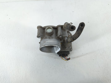 2011-2020 Hyundai Elantra Throttle Body P/N:35100-2E000 Fits Fits 2011 2012 2013 2014 2015 2016 2017 2018 2019 2020 2021 OEM Used Auto Parts