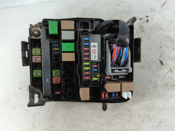 2014-2016 Hyundai Elantra Fusebox Fuse Box Panel Relay Module P/N:91266 3X100A Fits Fits 2014 2015 2016 OEM Used Auto Parts