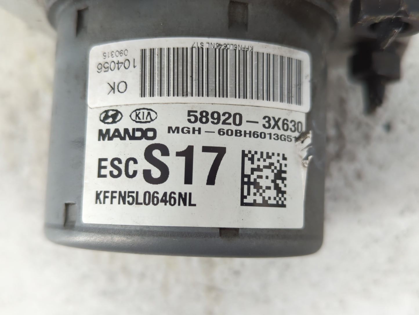 2014-2016 Hyundai Elantra ABS Pump Control Module Replacement P/N:58920-3X630 Fits Fits 2014 2015 2016 OEM Used Auto Parts -