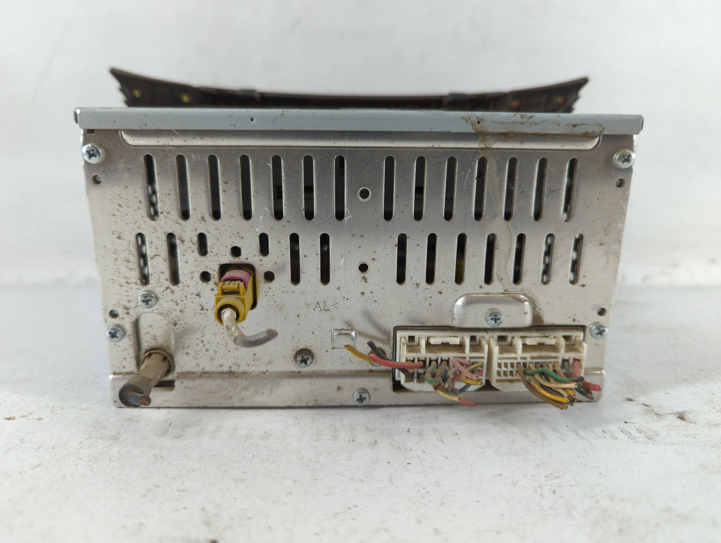 2016-2017 Hyundai Elantra Gt Am Fm Cd Player Radio Receiver - Oemusedautoparts1.com