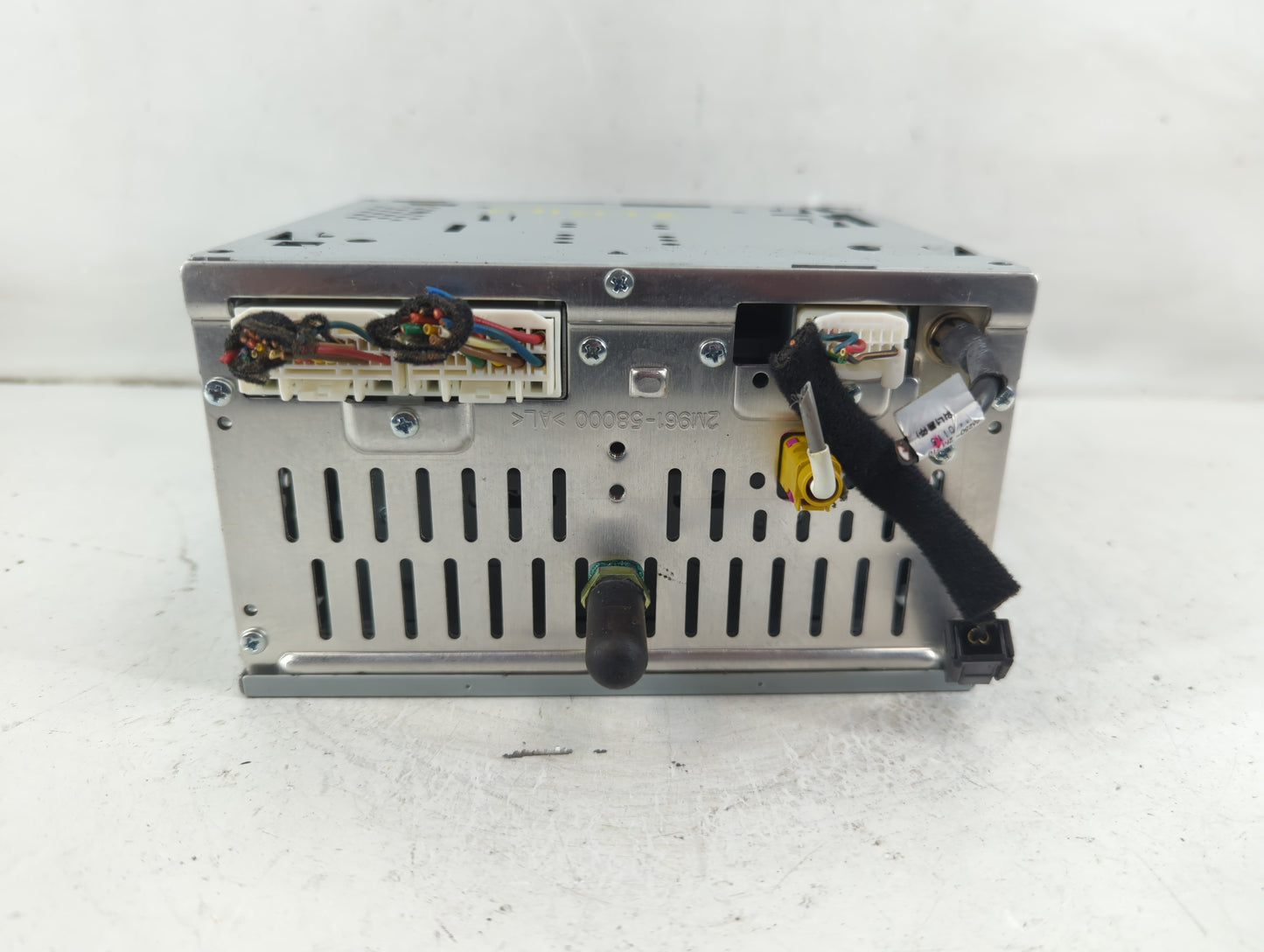 2016 Hyundai Genesis Radio AM FM Cd Player Receiver Replacement P/N:96170-2MAD0YHG Fits OEM Used Auto Parts - Oemusedautopar