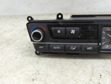 2015-2016 Hyundai Genesis Climate Control Module Temperature AC/Heater Replacement P/N:97250-B1120 Fits Fits 2015 2016 2017 OEM Used Auto Parts