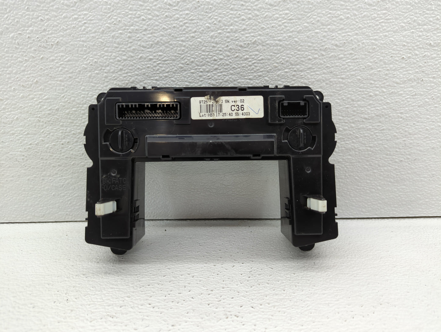 2013-2016 Hyundai Genesis Climate Control Module Temperature AC/Heater Replacement P/N:94300-2M850 94300-2M800 Fits OEM Used