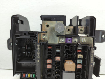 2016 Hyundai Genesis Fusebox Fuse Box Panel Relay Module P/N:91213-B1144 2060858 Fits Fits 2017 OEM Used Auto Parts