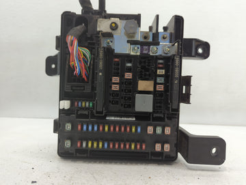 2016 Hyundai Genesis Fusebox Fuse Box Panel Relay Module P/N:91213-B1144 2060858 Fits Fits 2017 OEM Used Auto Parts