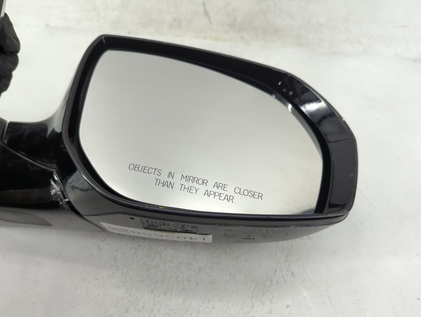2013-2016 Hyundai Santa Fe Passenger Side View Mirror - Right Door Mirror OEM Used - Oemusedautoparts1.com