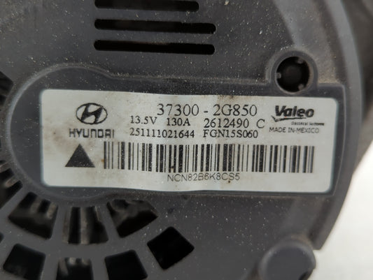 2016 Hyundai Santa Fe Alternator Replacement Generator Charging Assembly Engine OEM P/N:37300-2G850 Fits Fits 2014 2015 OEM Used Auto Parts