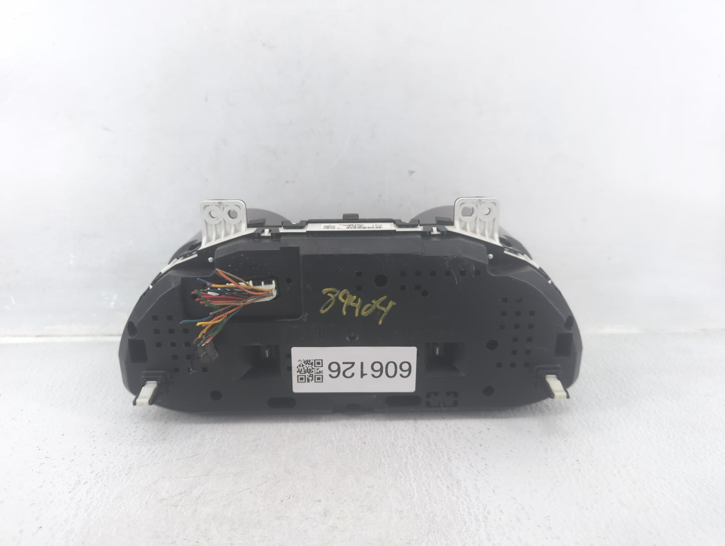 2015-2016 Hyundai Santa Fe Instrument Cluster Speedometer Gauges P/N:11002-987110H 94001-B8240 Fits Fits 2015 2016 OEM Used