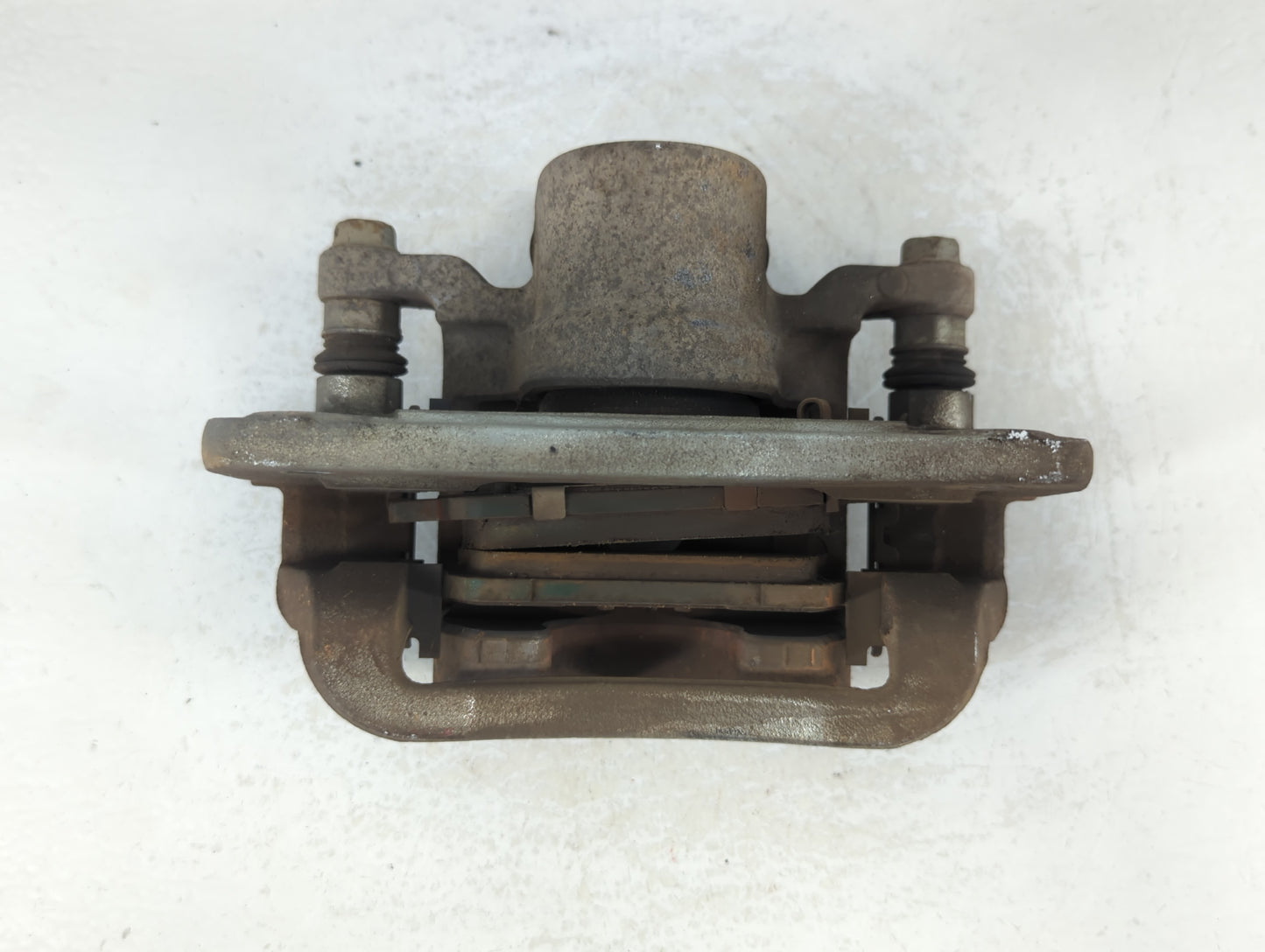 2013-2016 Hyundai Santa Fe Front Passenger Right Brake Caliper 699780 - Oemusedautoparts1.com