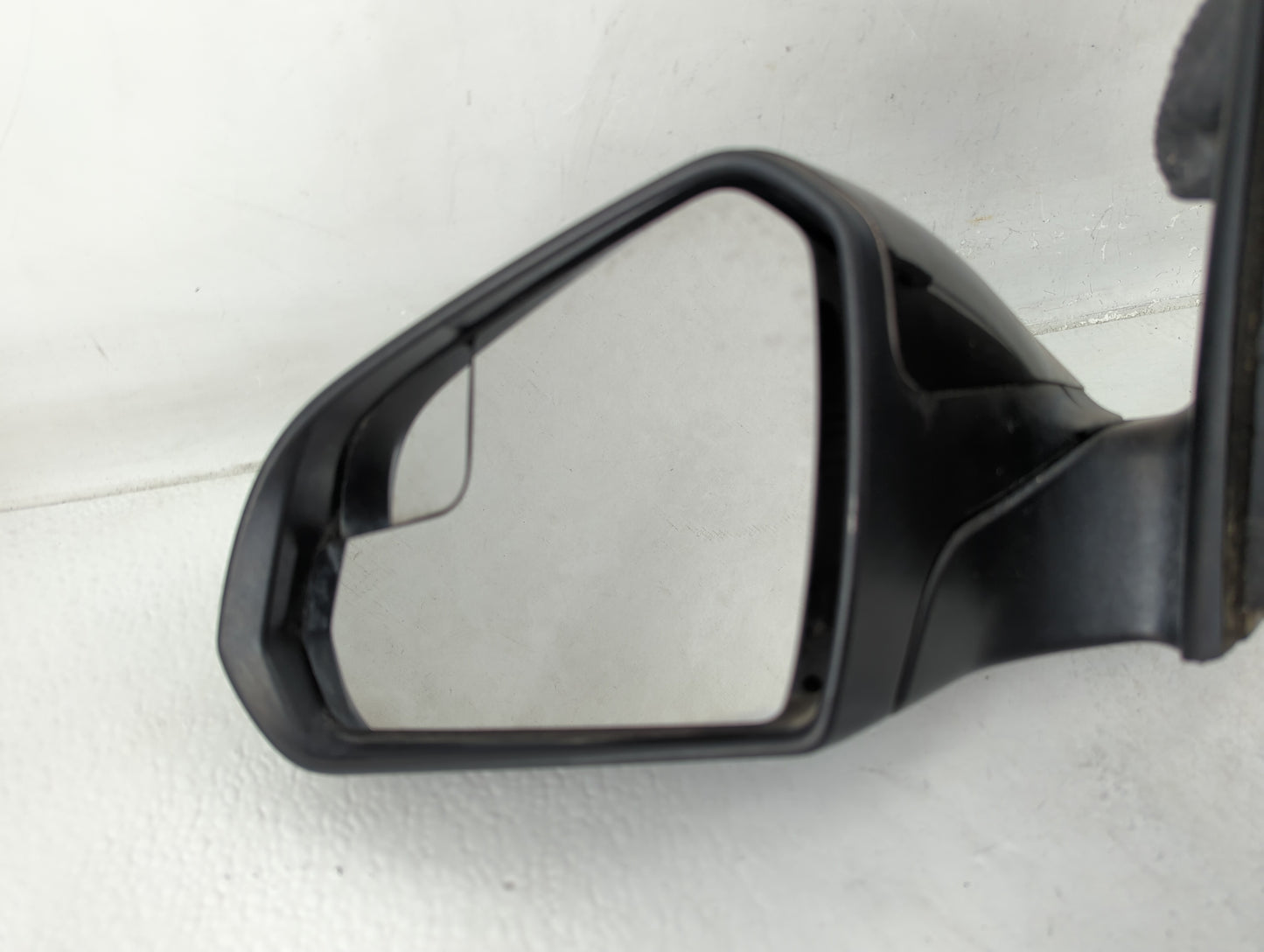 2016 Hyundai Sonata Driver Side View Mirror - Left Door Mirror OEM Used - Oemusedautoparts1.com
