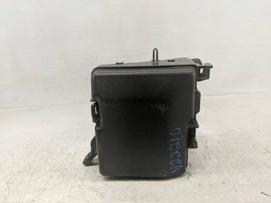 2016-2017 Hyundai Sonata Fusebox Fuse Box Panel Relay Module P/N:6423-0102-7-000 Fits Fits 2016 2017 OEM Used Auto Parts