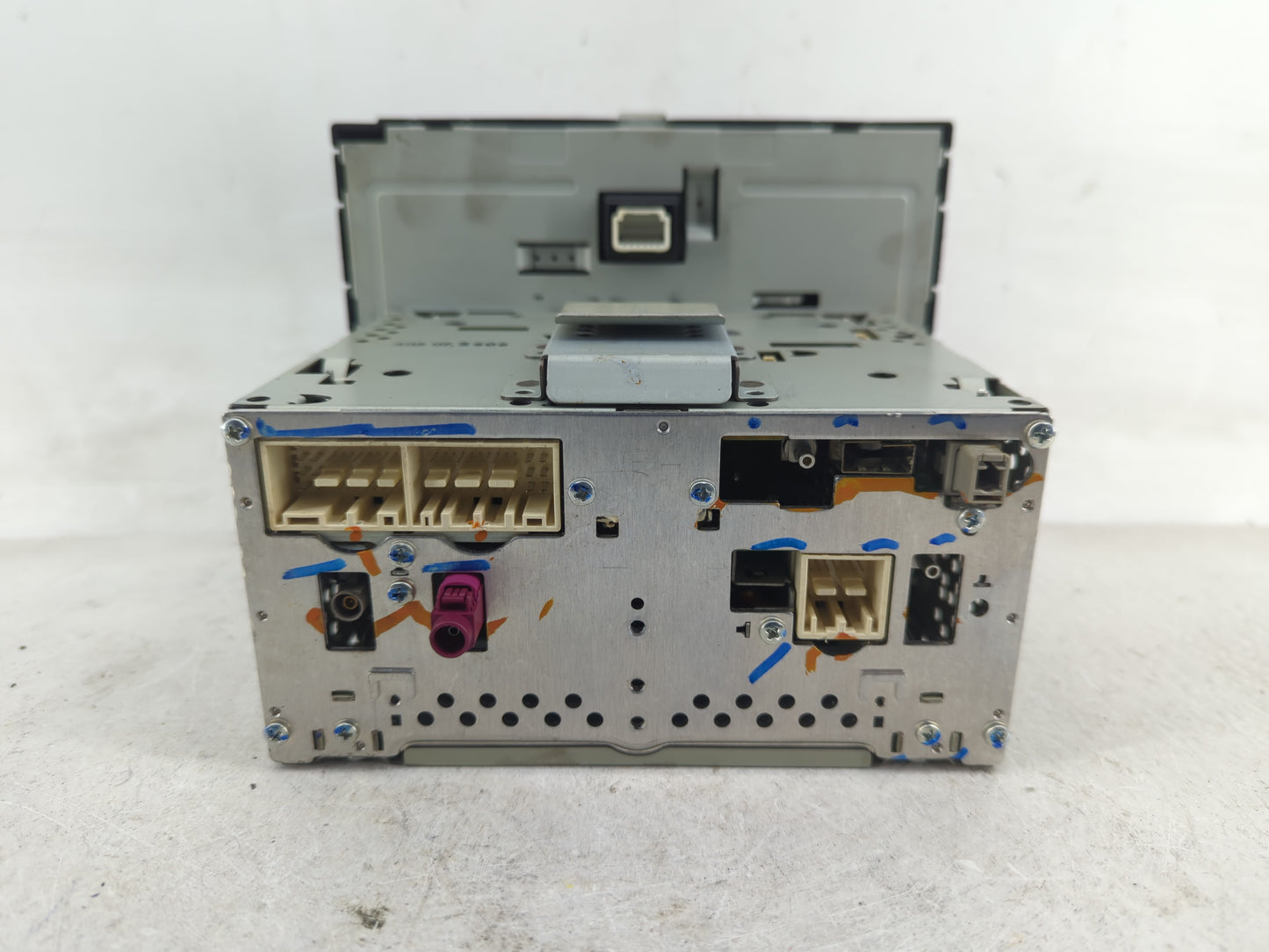 2016-2017 Hyundai Sonata Radio AM FM Cd Player Receiver Replacement P/N:96160-C20004X Fits Fits 2016 2017 OEM Used Auto Part